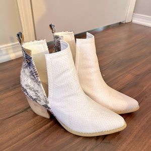 Snake pattered cowgirl booties